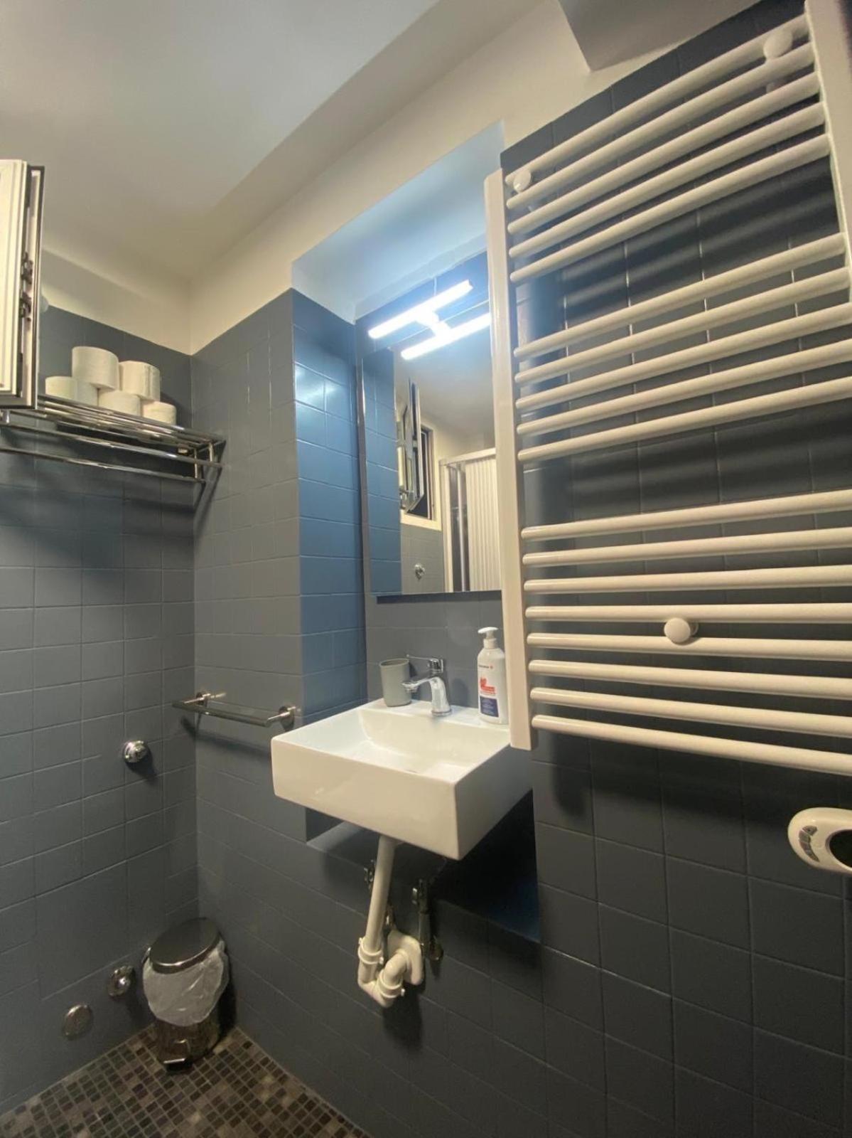 Casa Vicolo Moroni - Trastevere Рим Экстерьер фото